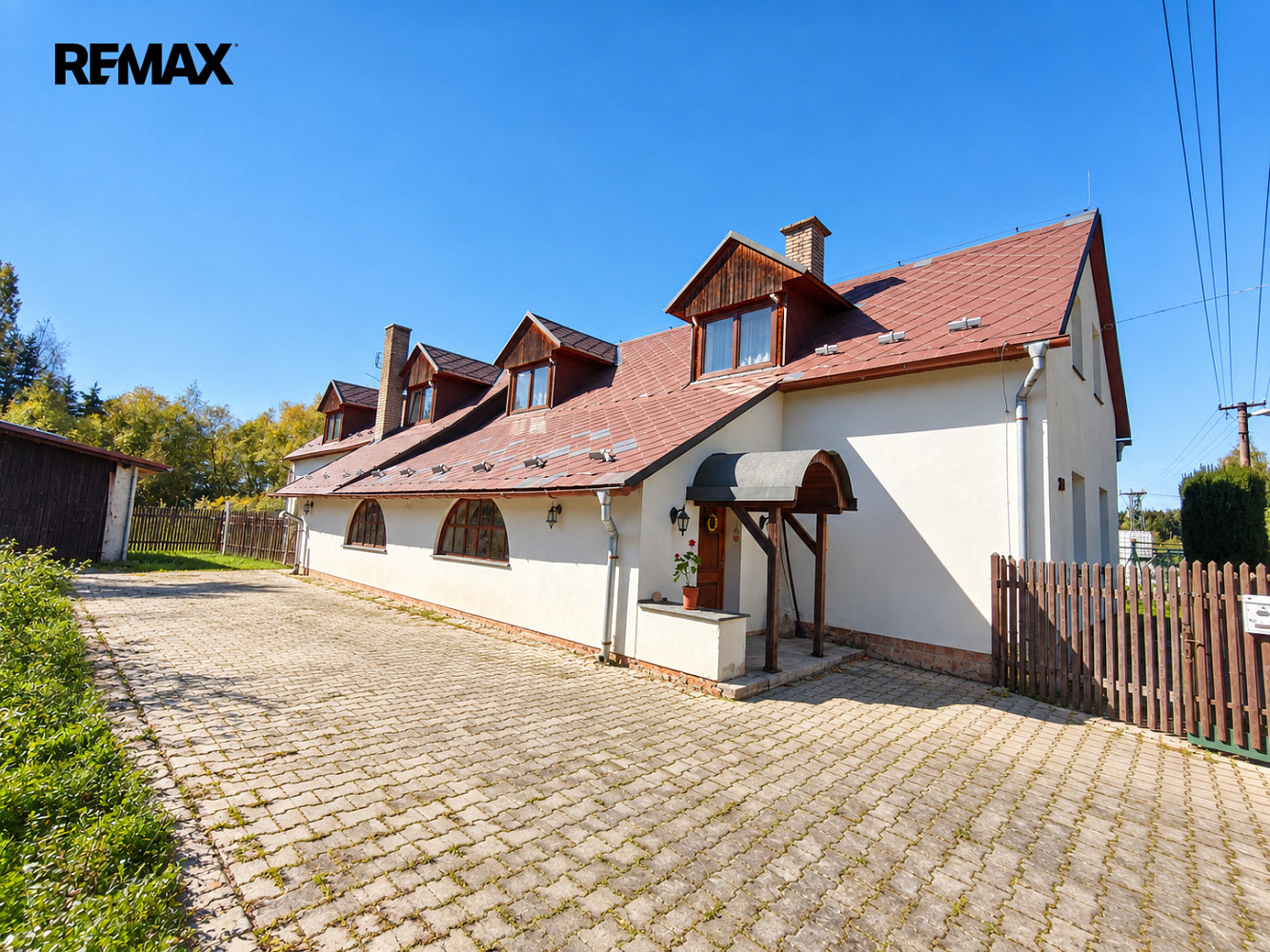 Prodej domu 235 m² s pozemkem 496 m² – fotografie 3