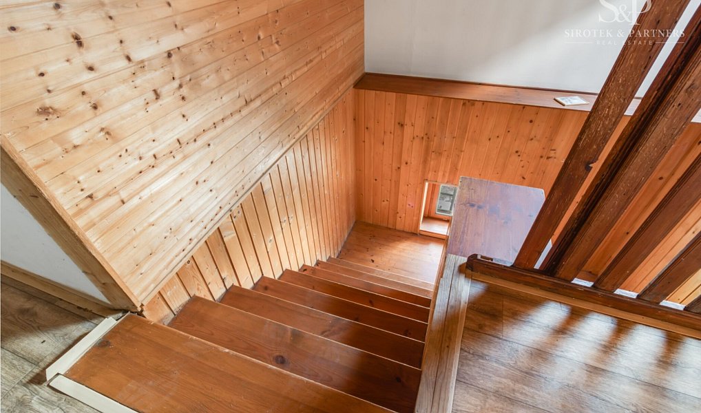 Prodej domu 350 m² s pozemkem 3 430 m², Kolešov – náhled fotky 24