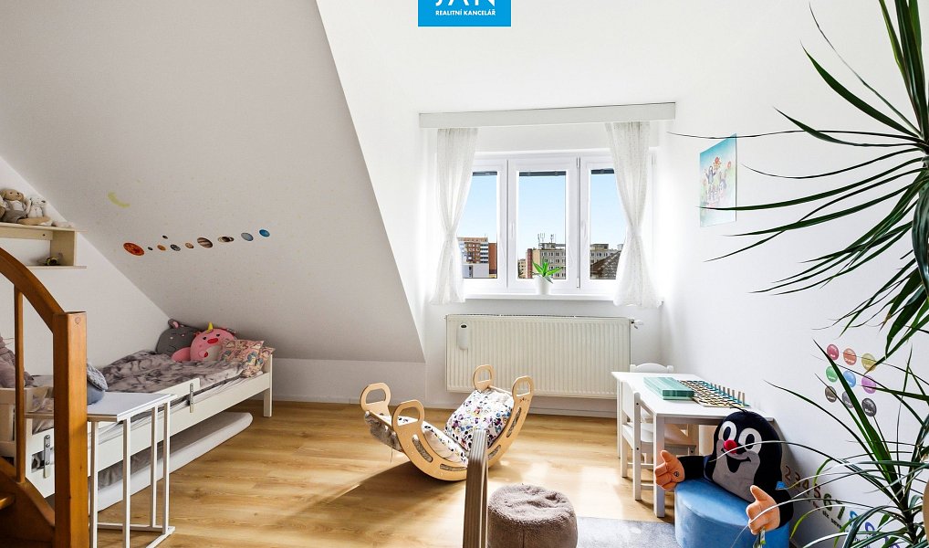 Prodej bytu 3+1 104 m², Praha – náhled fotky 10