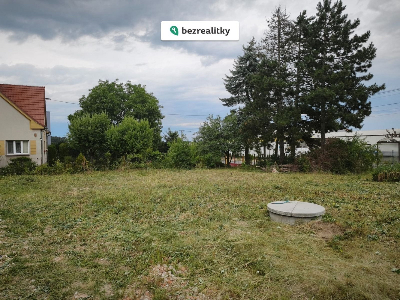 Prodej stavebního pozemku 835 m² — photo 3