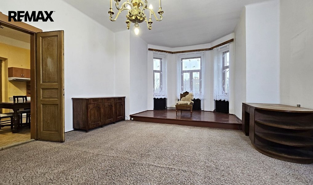 Prodej domu 960 m² s pozemkem 4 964 m², Liběchov – náhled fotky 3