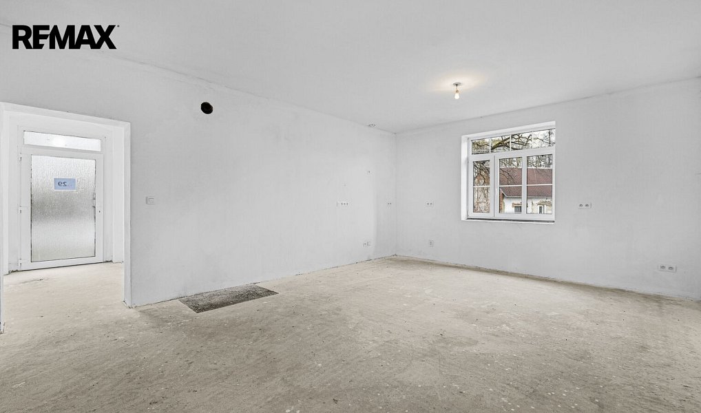Prodej domu 280 m² s pozemkem 1 036 m², Bor – náhled fotky 5