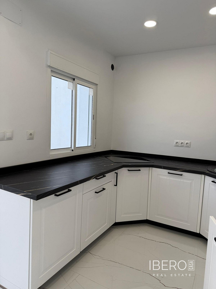 Prodej bytu 5+kk 214 m² - Vista 5