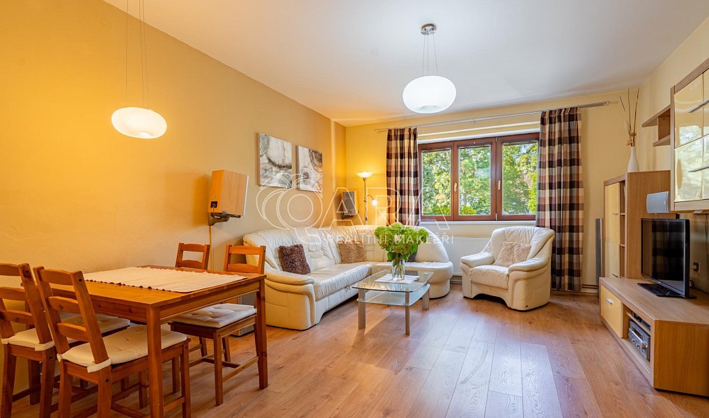 Prodej domu 320 m² s pozemkem 1 701 m², Mořina – náhled fotky 14