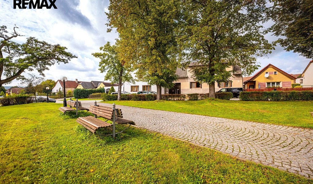 Prodej domu 226 m² s pozemkem 1 531 m², Cehnice – náhled fotky 41