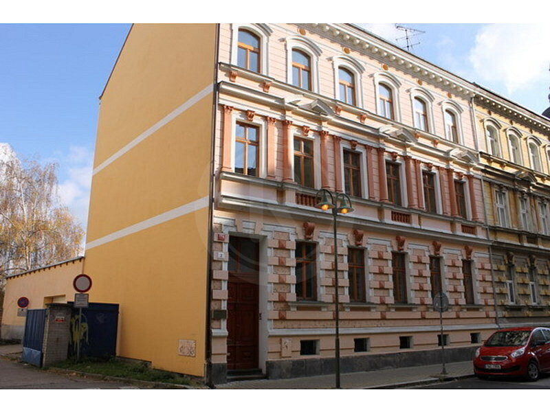 Prodej nájemního domu, činžáku 350 m²
