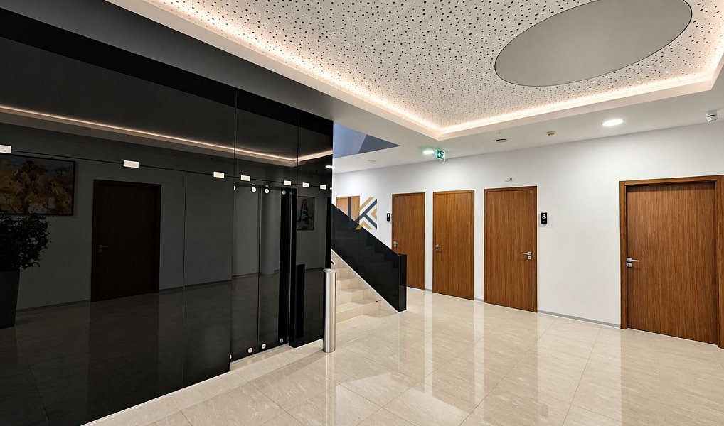Pronájem komerčního objektu (jiného typu) 349 m², Praha – náhled fotky 2