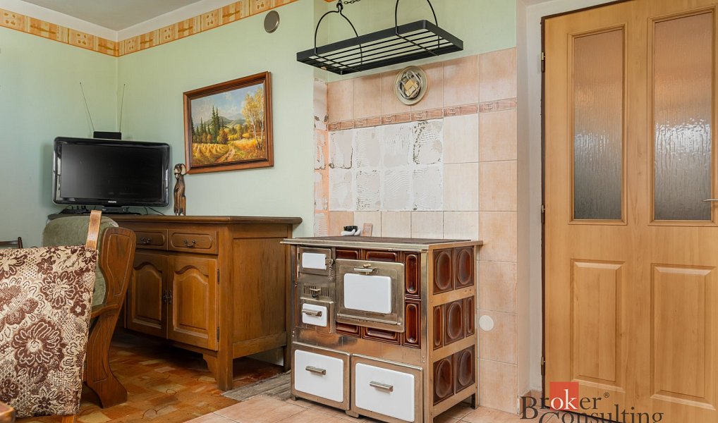 Prodej domu 165 m² s pozemkem 1 016 m², Boseň – náhled fotky 10