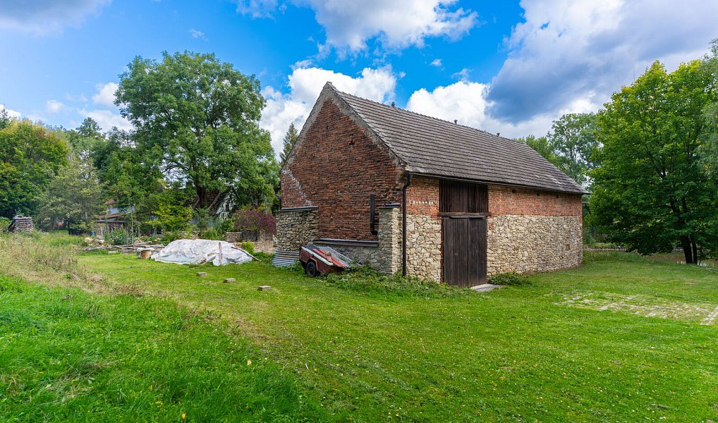 Prodej domu 252 m² s pozemkem 2 338 m², Blažejov – náhled fotky 6