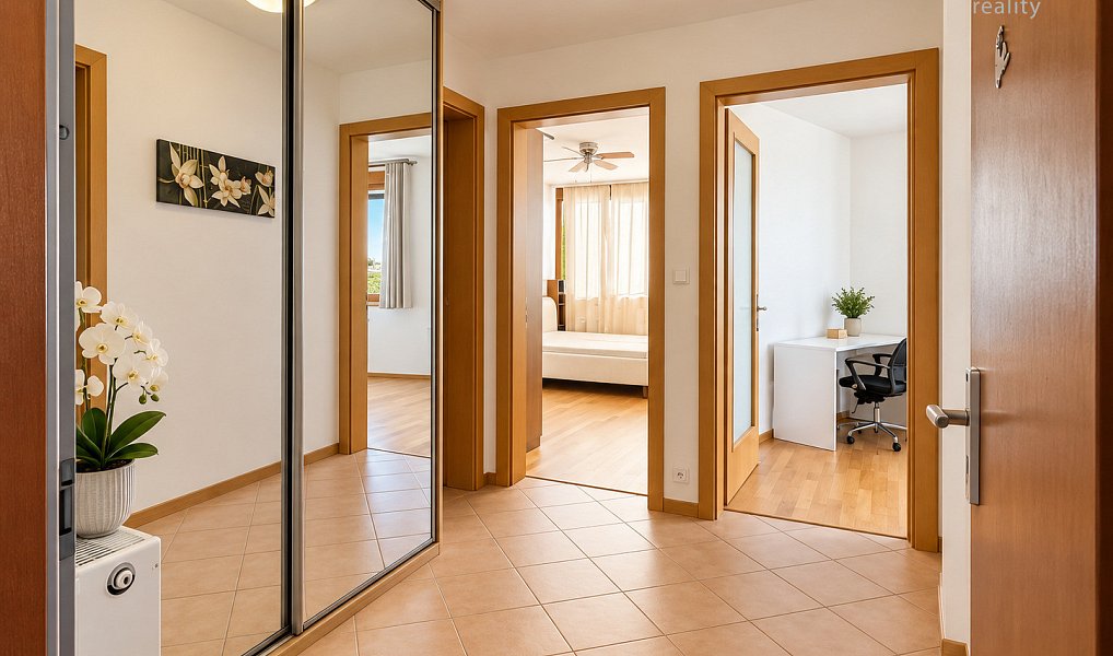 Pronájem bytu 2+kk 56 m², Praha – náhled fotky 9