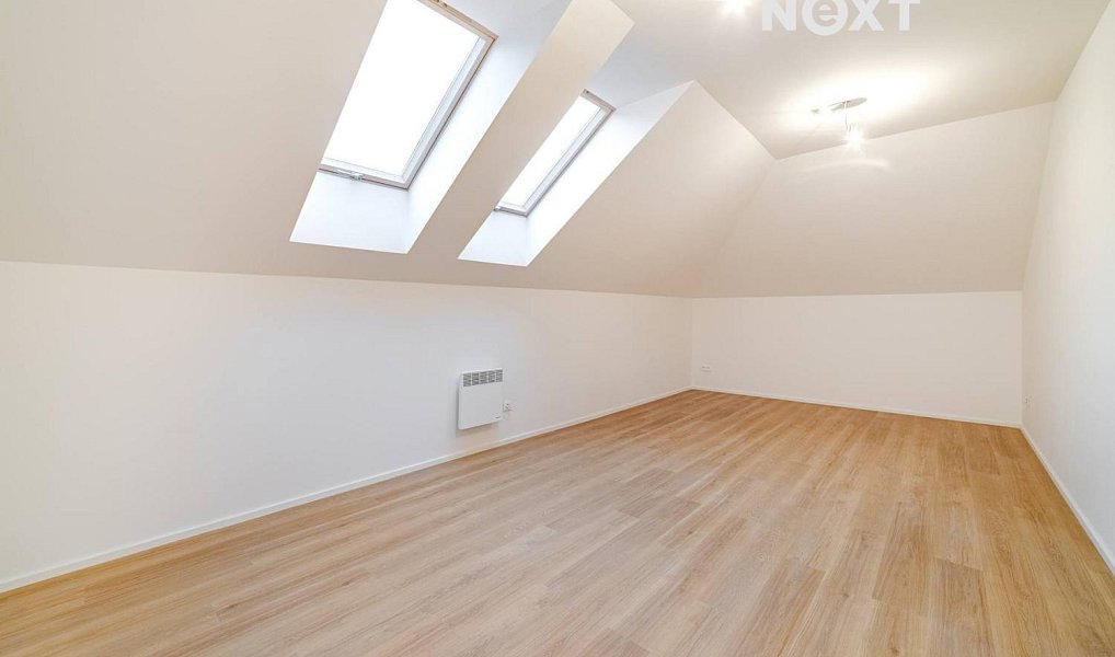 Prodej bytu 1+kk 34 m², Praha – náhled fotky 2