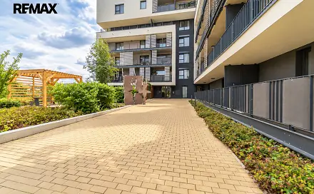 Pronájem bytu 4+kk 113 m², Mezi vodami, Praha 4 - Modřany