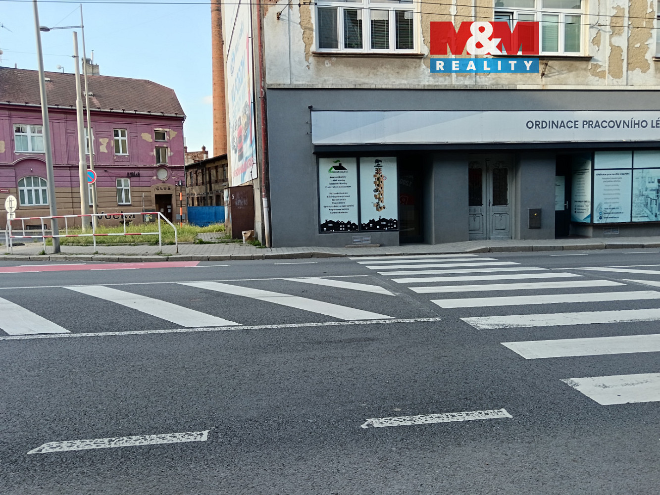 Pronájem obchodních prostor 50 m²