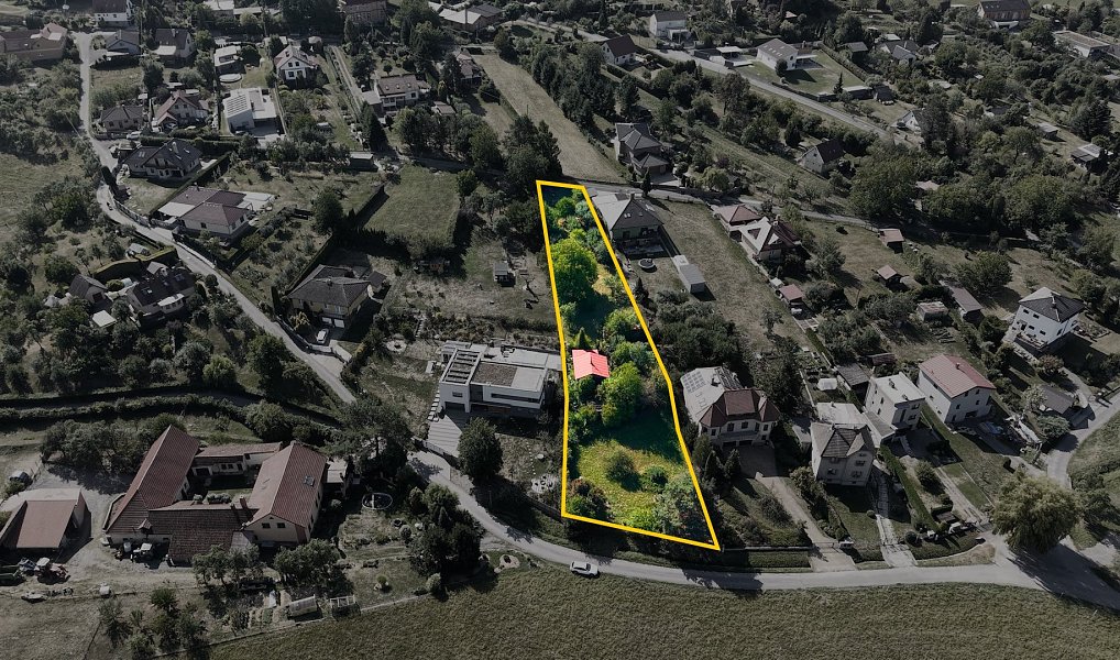 Prodej stavebního pozemku 2 200 m², Hranice – náhled fotky 7