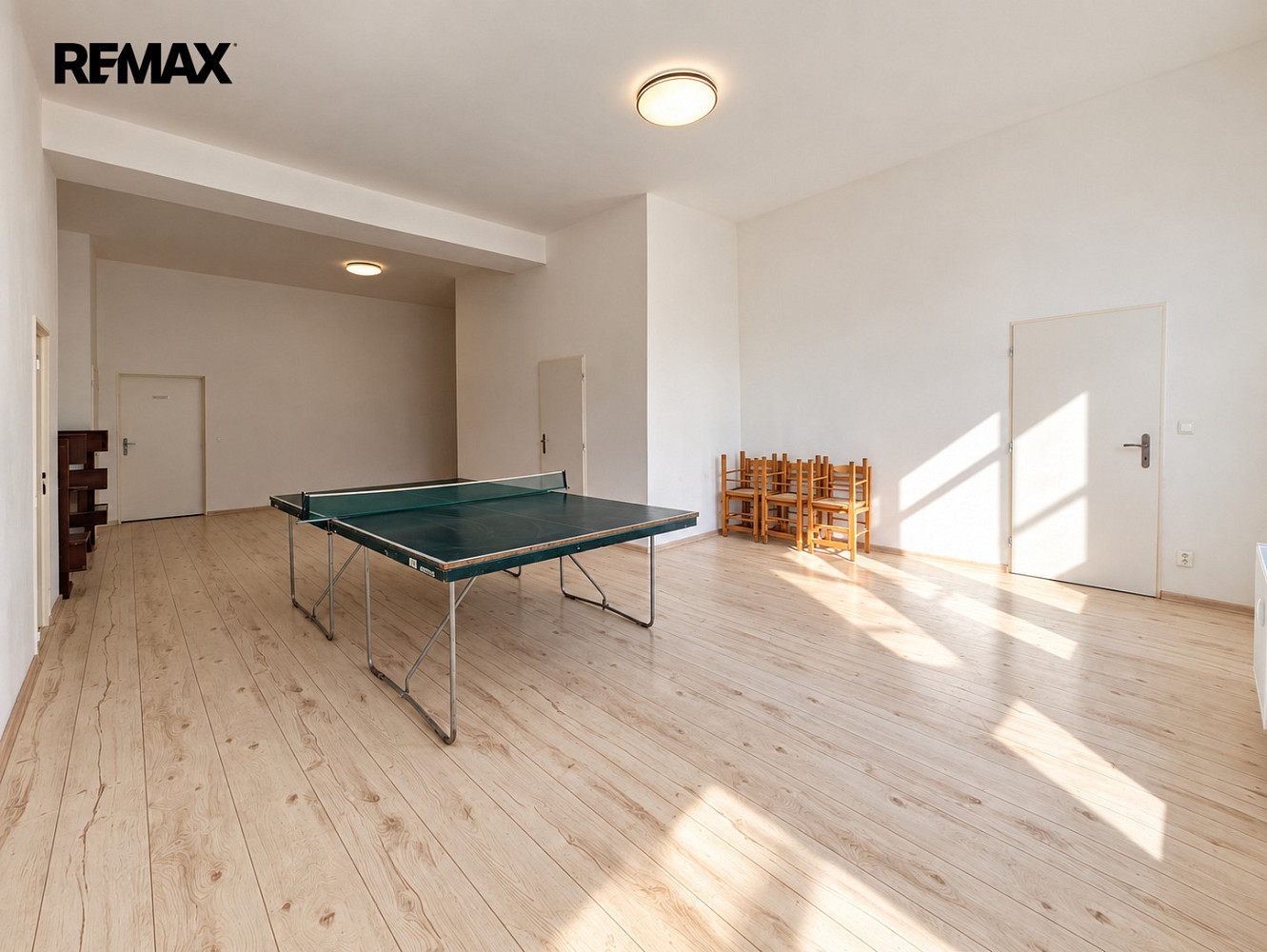 Pronájem komerčního objektu (jiného typu) 126 m² – fotografie 4