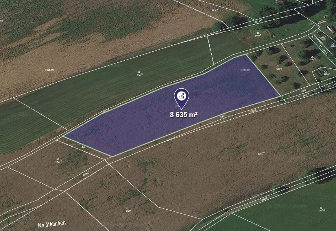 Prodej pole 13 739 m²