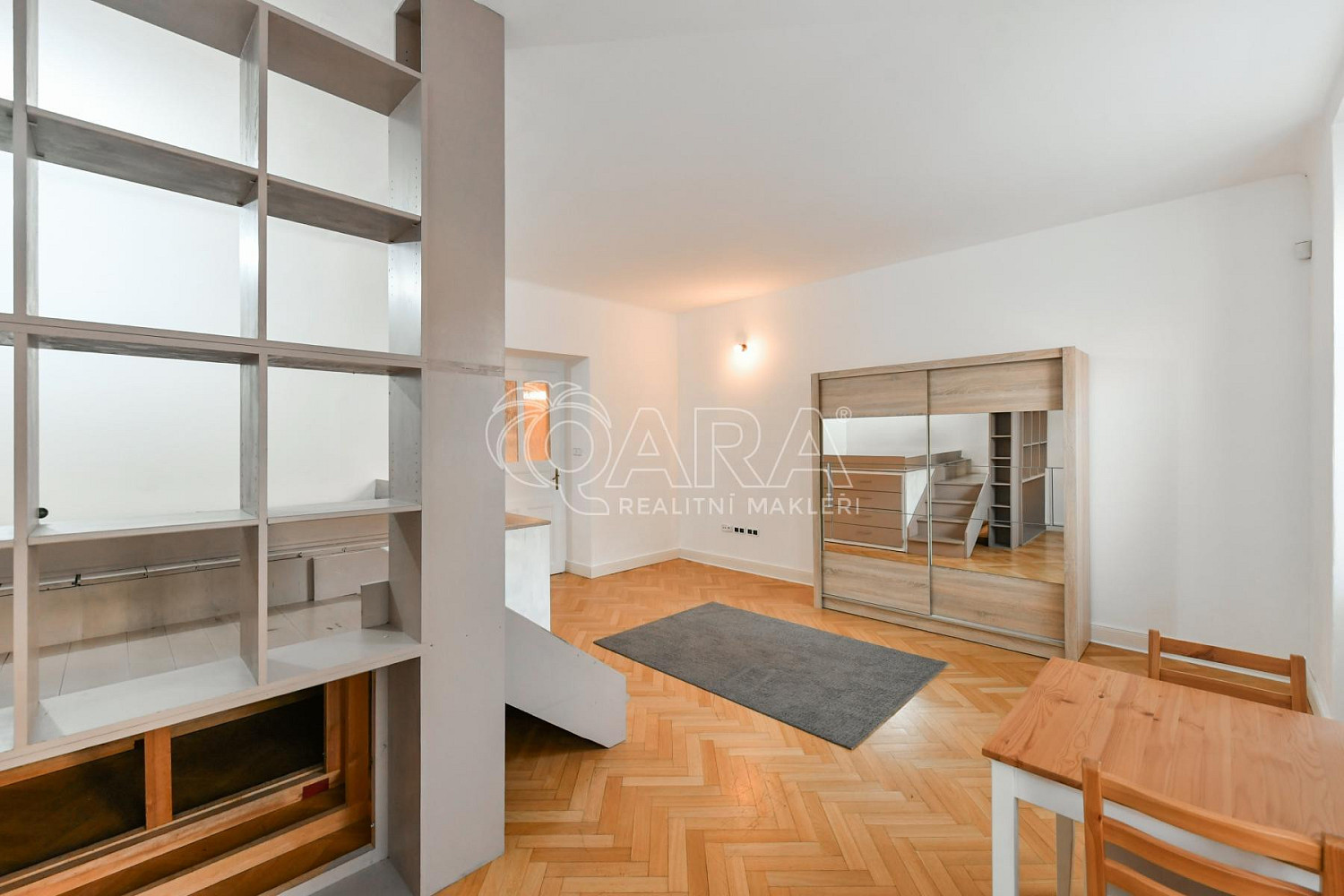 Pronájem bytu 2+kk 56 m² – fotografie 5