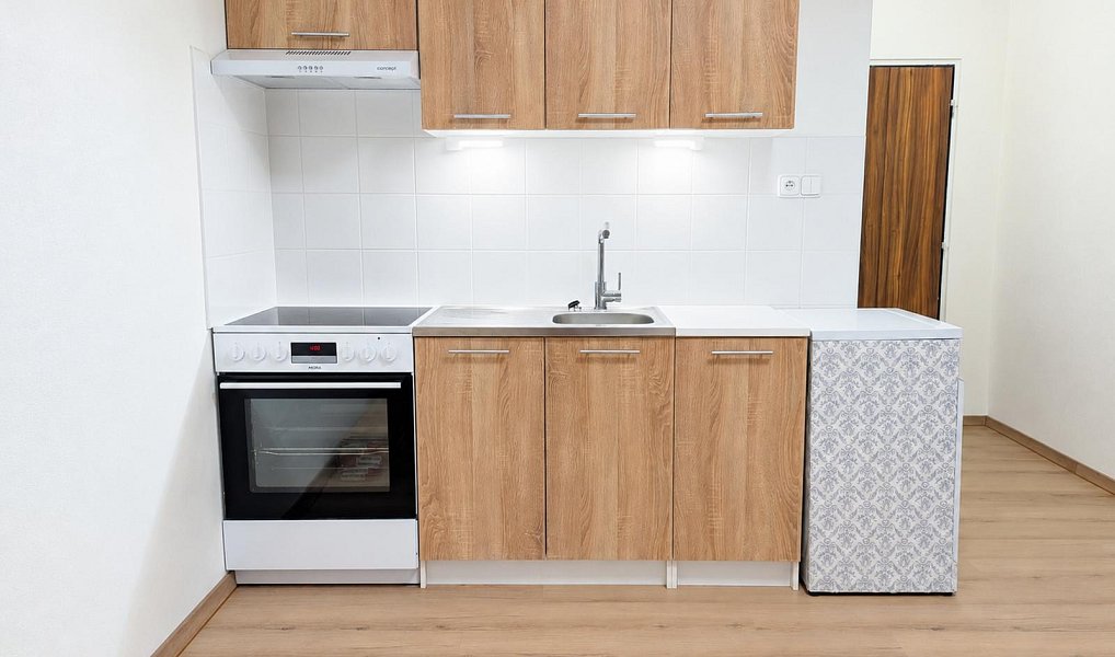 Pronájem bytu 1+kk 21 m², Čapkova, Chodov, okres Sokolov