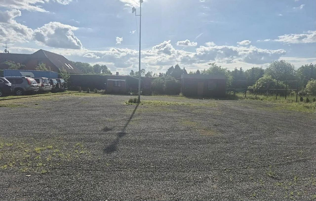 Pronájem komerčního objektu (jiného typu) 500 m² – fotografie 3