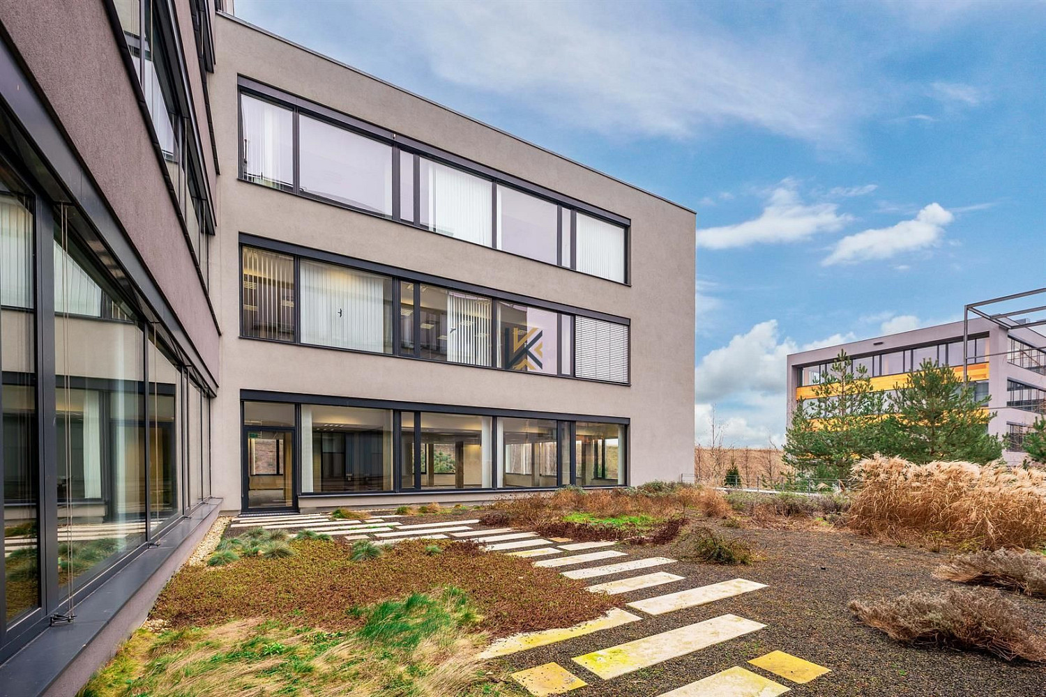 Pronájem kanceláře 5 270 m² – fotografie 5