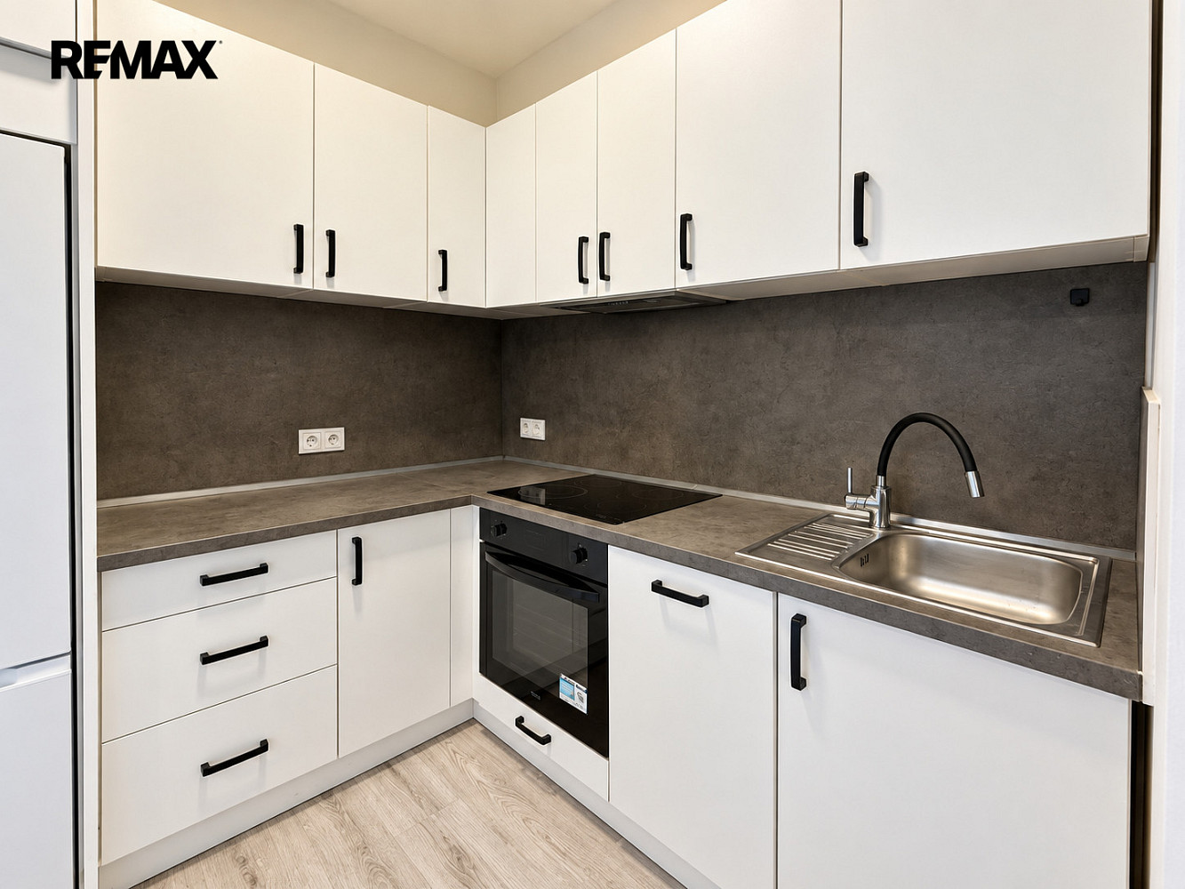 Prodej bytu 2+kk 54 m² – fotografie 3