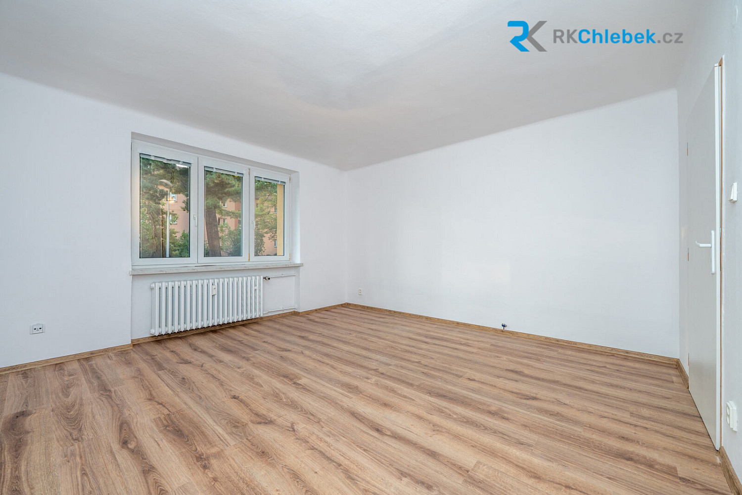 Pronájem bytu 2+1 58 m² – fotografie 3