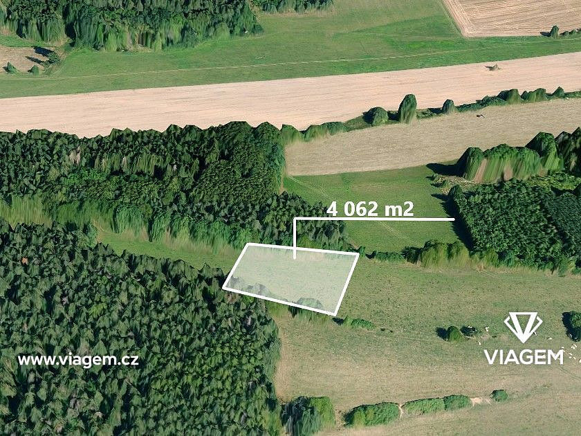 Prodej pole 940 m²