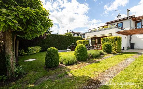 Pronájem bytu 4+kk 131 m², Nad Babím dolem, Měšice, okres Praha-východ