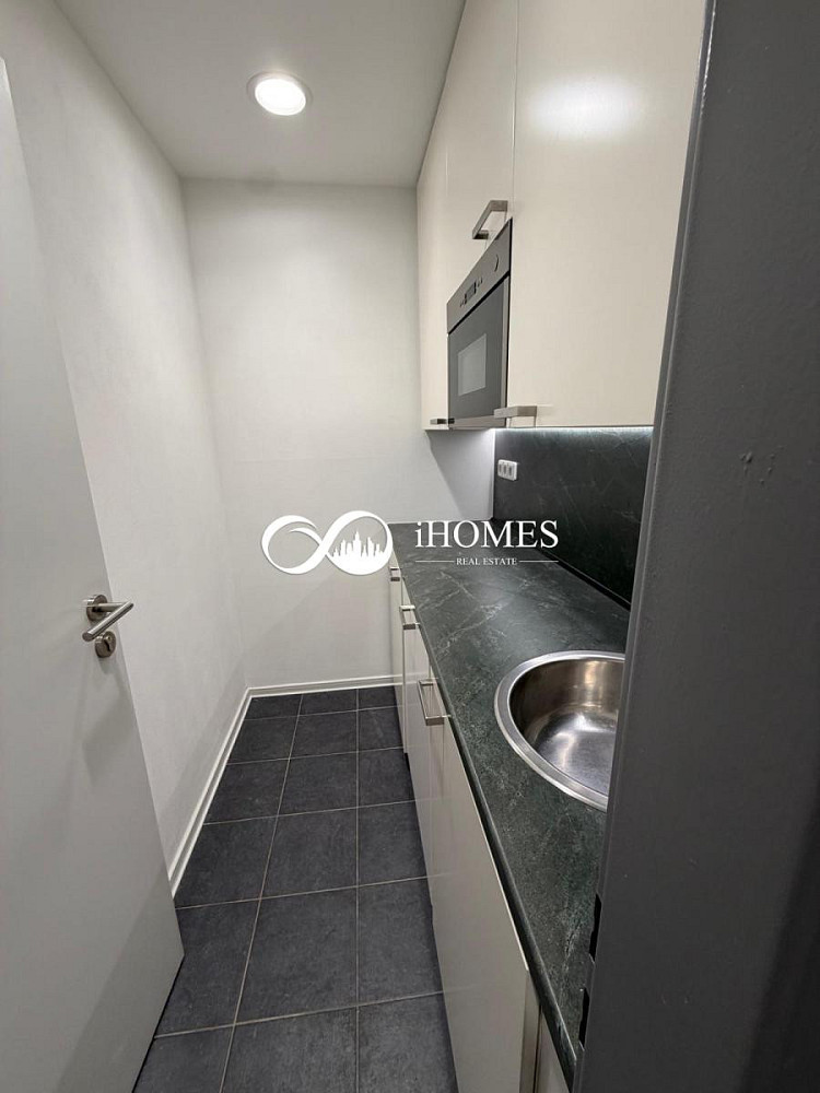 Pronájem kanceláře 126 m² — photo 4