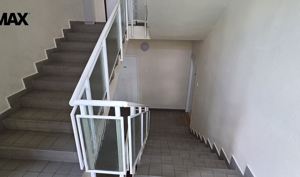 Prodej bytu 3+1 87 m², Praha – náhled fotky 28