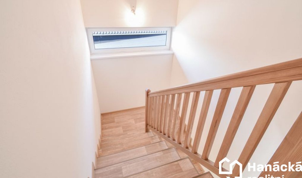 Prodej domu 160 m² s pozemkem 360 m², Holešov – náhled fotky 18