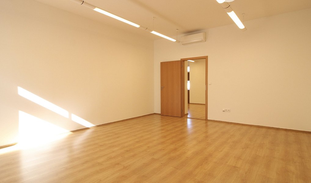 Pronájem kanceláře 87 m², Brno – náhled fotky 3