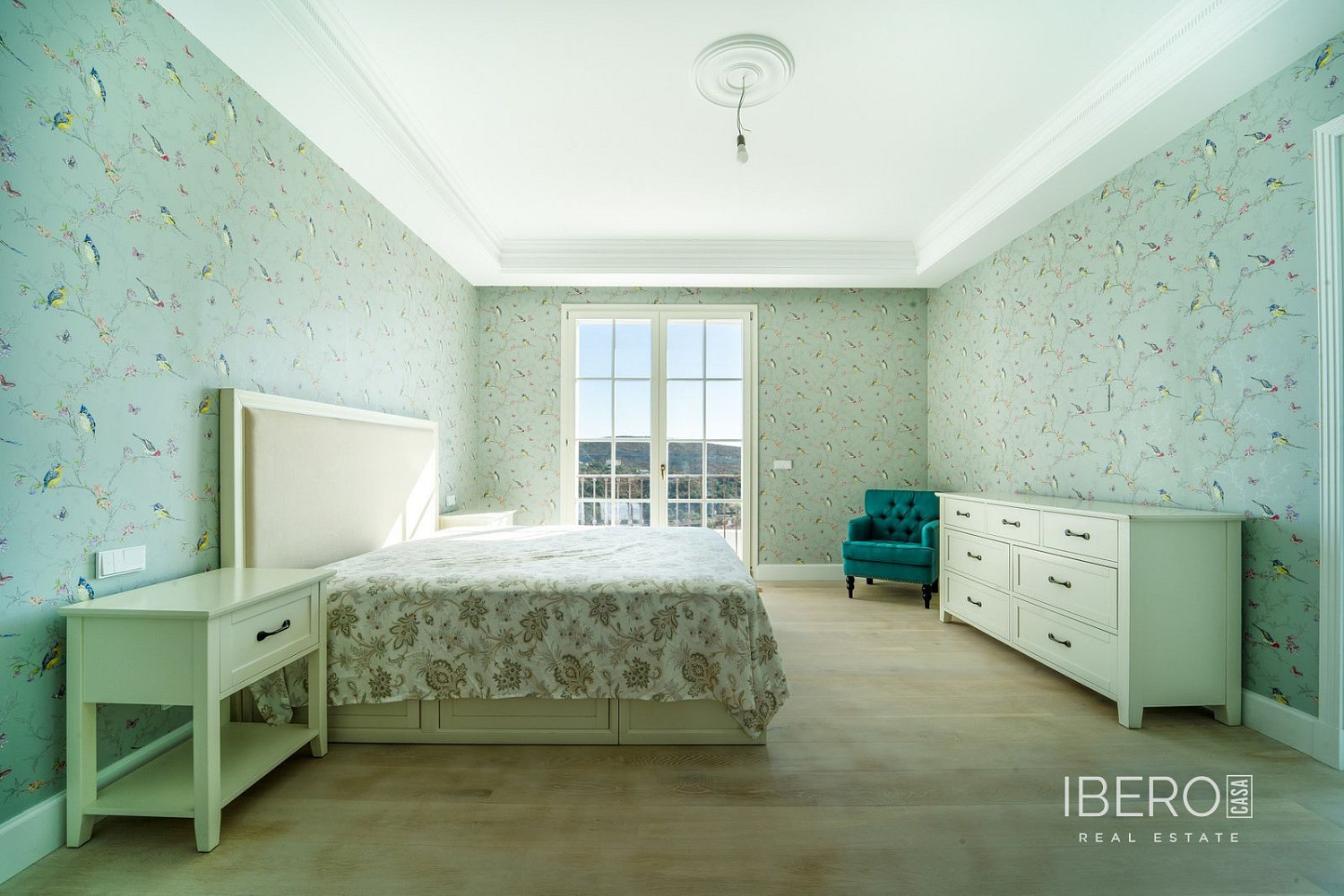 Prodej domu 860 m² s pozemkem 4 245 m² — photo 3
