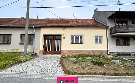 Prodej domu 163 m² s pozemkem 1 405 m², Rousínov - Královopolské Vážany, okres Vyškov