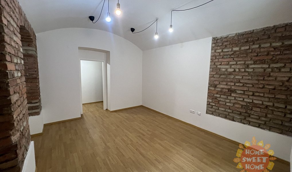 Pronájem kanceláře 136 m², Praha – náhled fotky 2