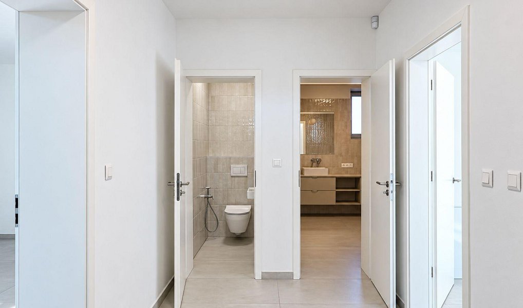 Pronájem bytu 3+1 126 m², Rybníček – náhled fotky 4