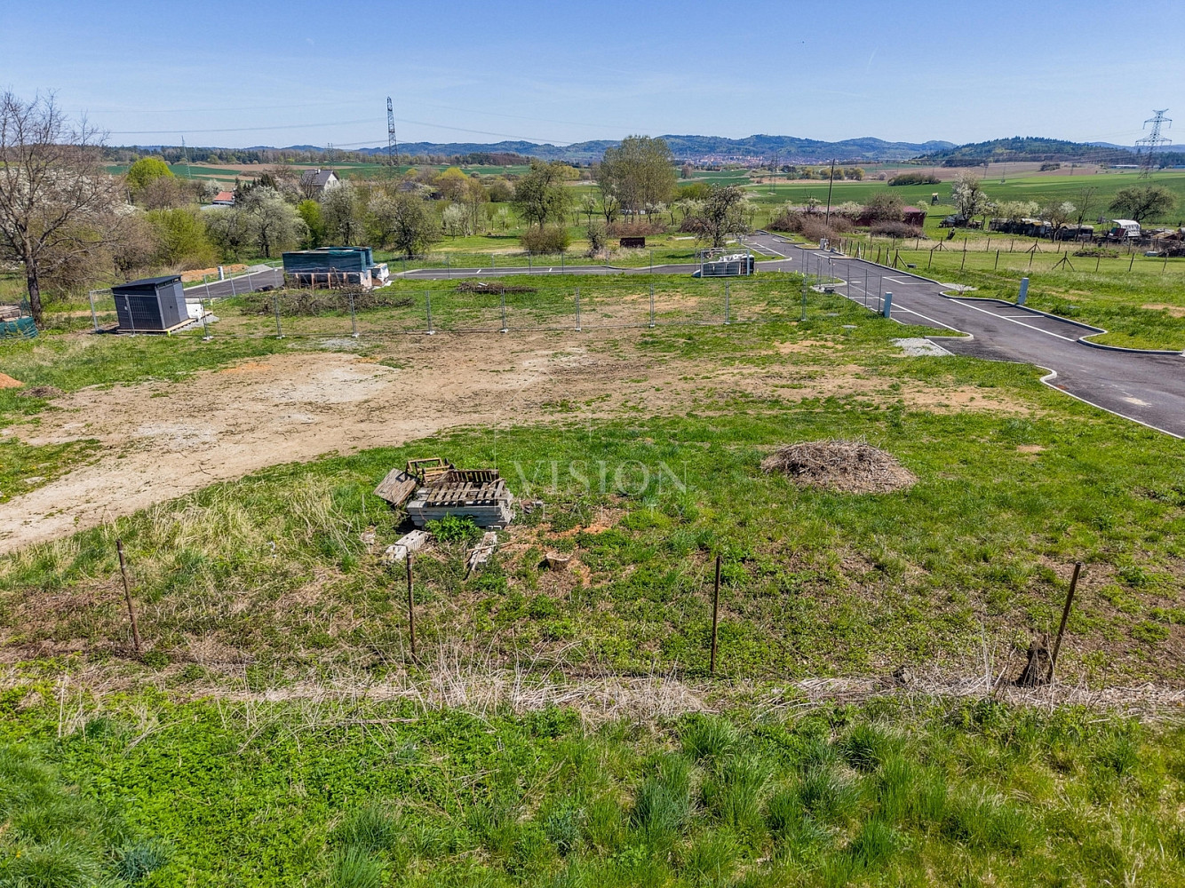 Prodej stavebního pozemku 724 m² – fotografie 4