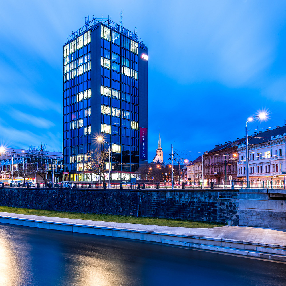 Kancelářské prostory k pronájmu - Plzeň, Anglické nábřeží 1, 511 m²