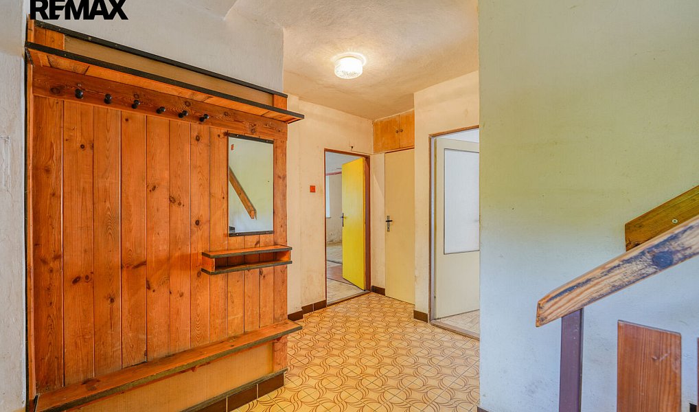 Prodej domu 437 m² s pozemkem 1 348 m², Vrčeň – náhled fotky 35