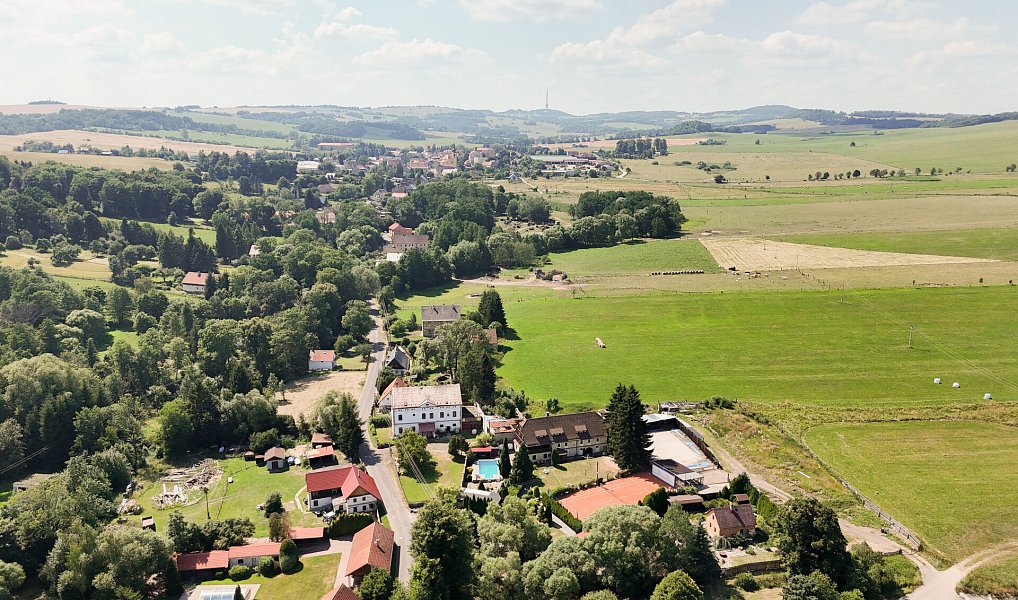 Prodej domu 478 m² s pozemkem 4 241 m², Verneřice – náhled fotky 50