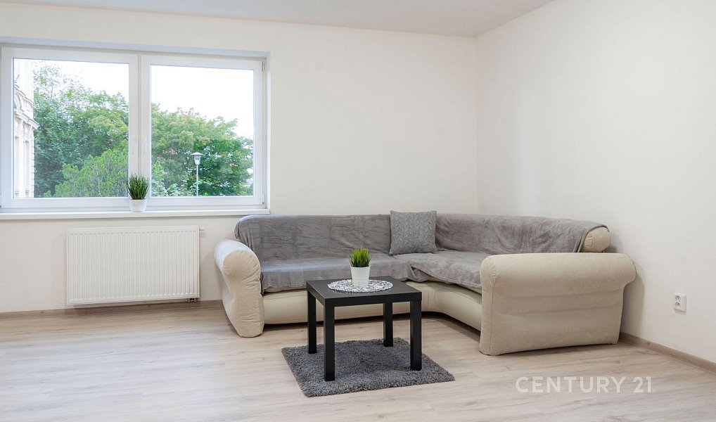 Pronájem bytu 2+kk 55 m², Hranice – náhled fotky 2