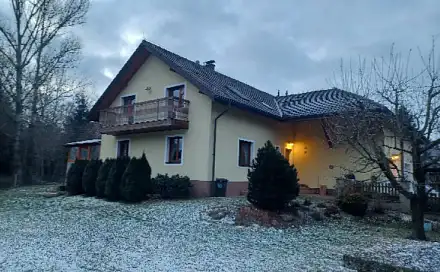 Dražba domu 175 m² s pozemkem 846 m², Řevnice