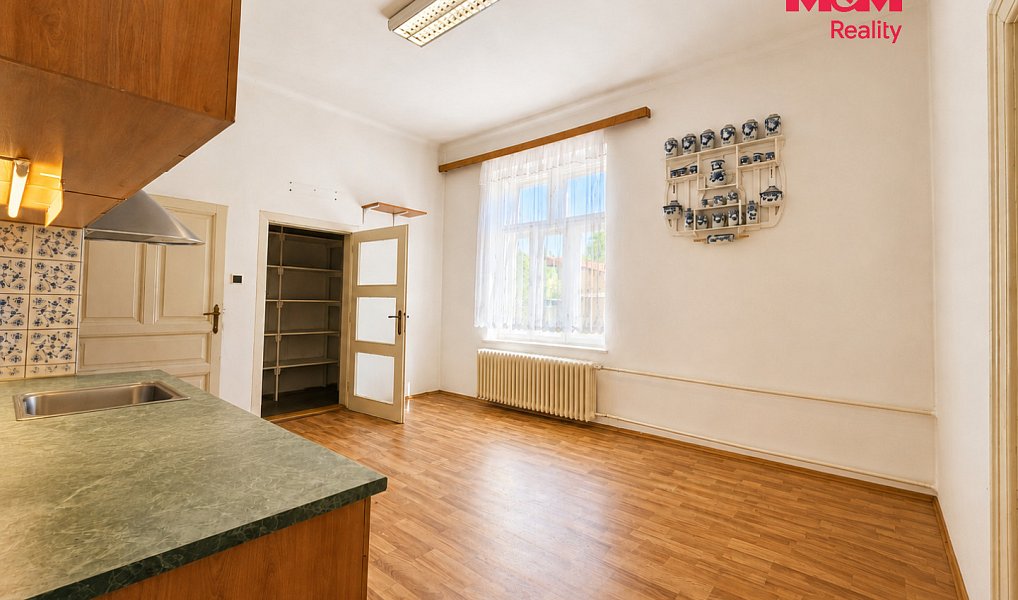 Prodej domu 205 m² s pozemkem 788 m², Hranice – náhled fotky 21