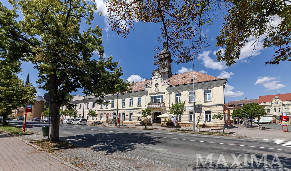 Prodej domu 244 m² s pozemkem 503 m², Městec Králové – náhled fotky 28
