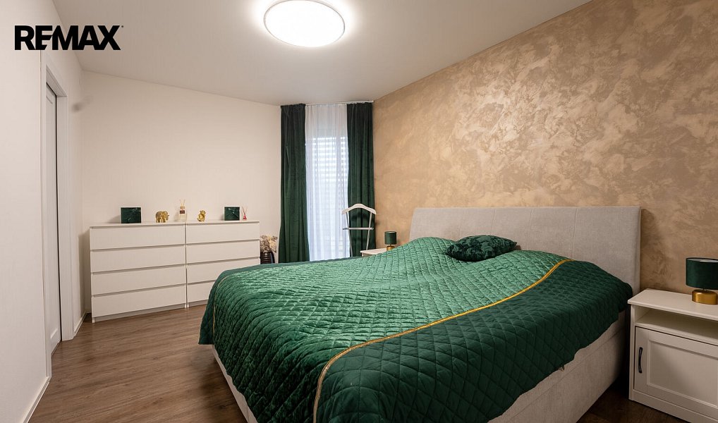 Prodej domu 172 m² s pozemkem 1 031 m², Jemnice – náhled fotky 25
