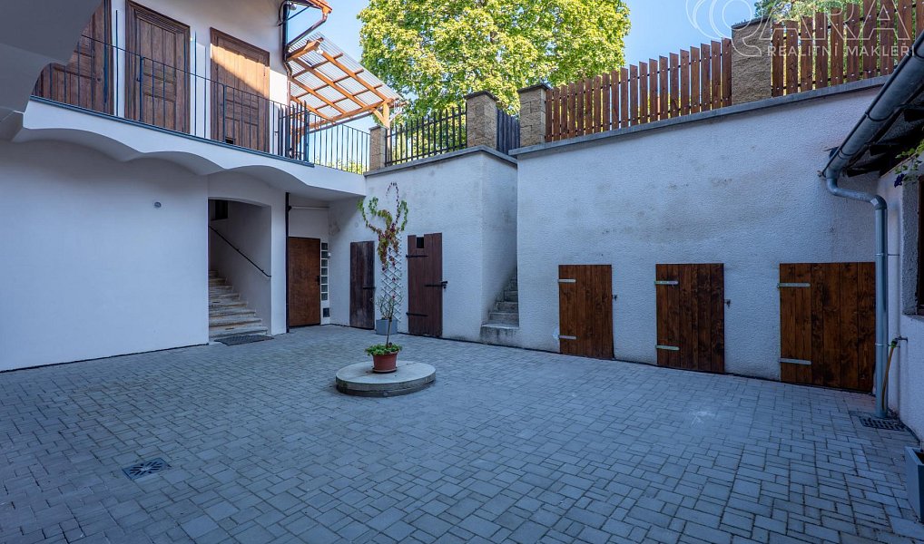 Prodej bytu atypického 56 m², Praha – náhled fotky 26