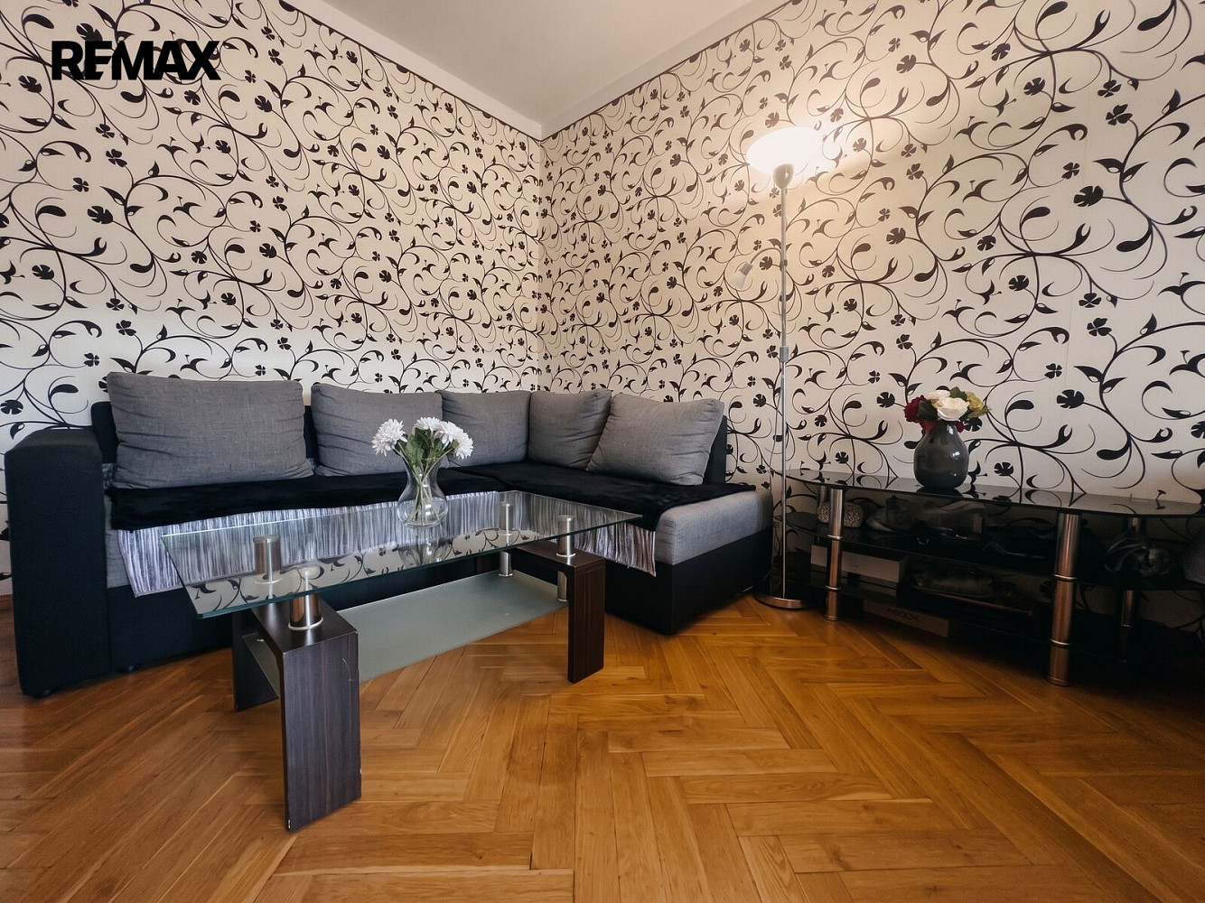Prodej bytu 2+1 52 m² – fotografie 2