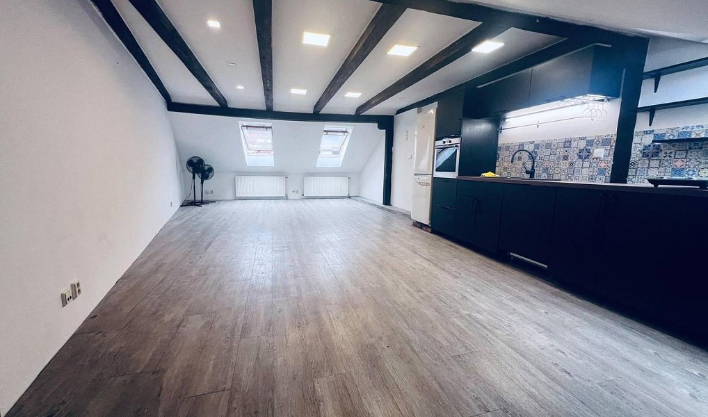 Pronájem bytu 4+kk 84 m², Brno – náhled fotky 2