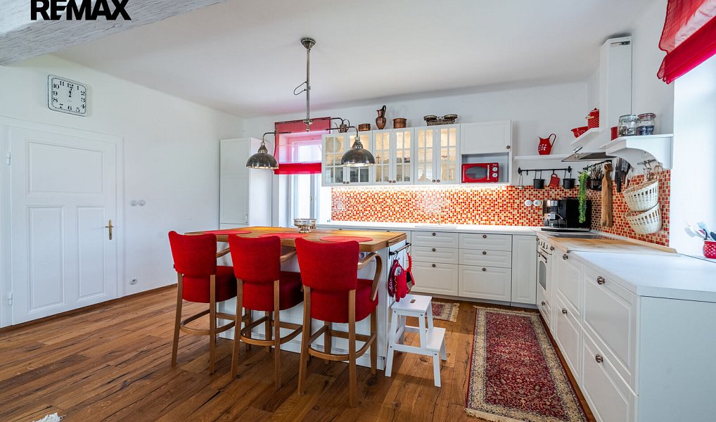 Prodej domu 310 m² s pozemkem 1 227 m², Bobrůvka – náhled fotky 8