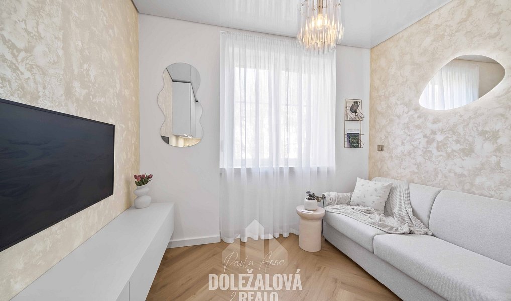 Prodej bytu 1+kk 25 m², Praha – náhled fotky 11